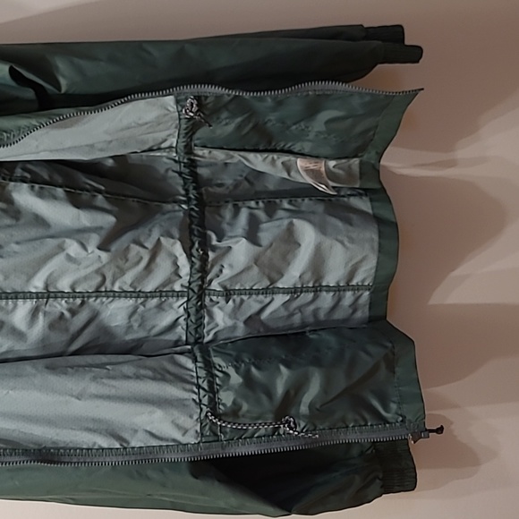 Columbia windbreaker - Picture 5 of 6